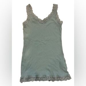2/$20 Uniqlo Women's Camisole with Lace Trim - in mint size S